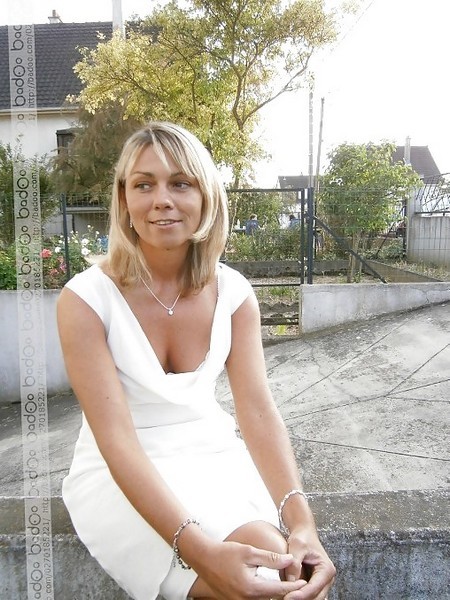 citronne moi veille salope excitée baise avec ses bas noirs